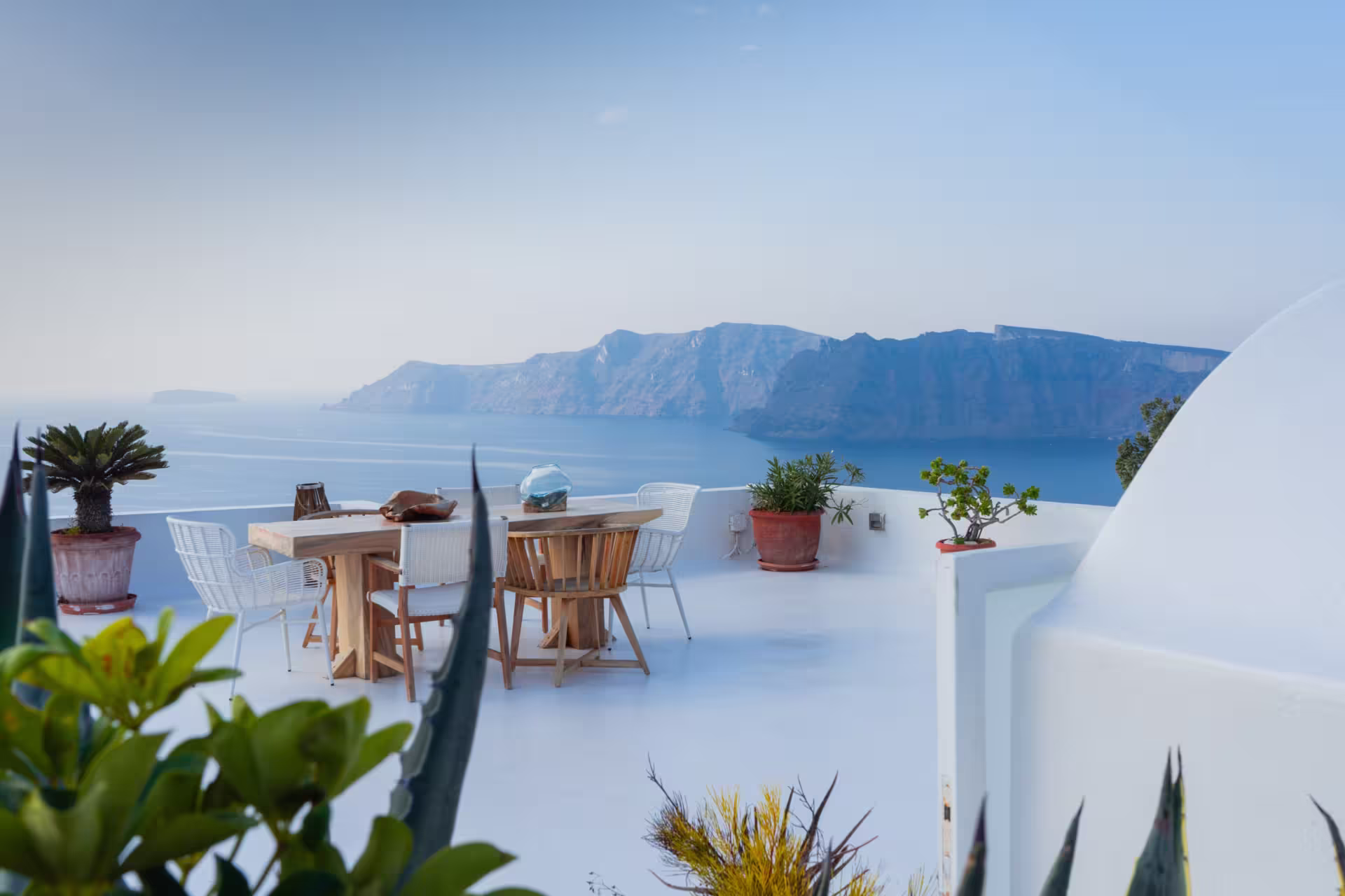 A serene luxury travel scene