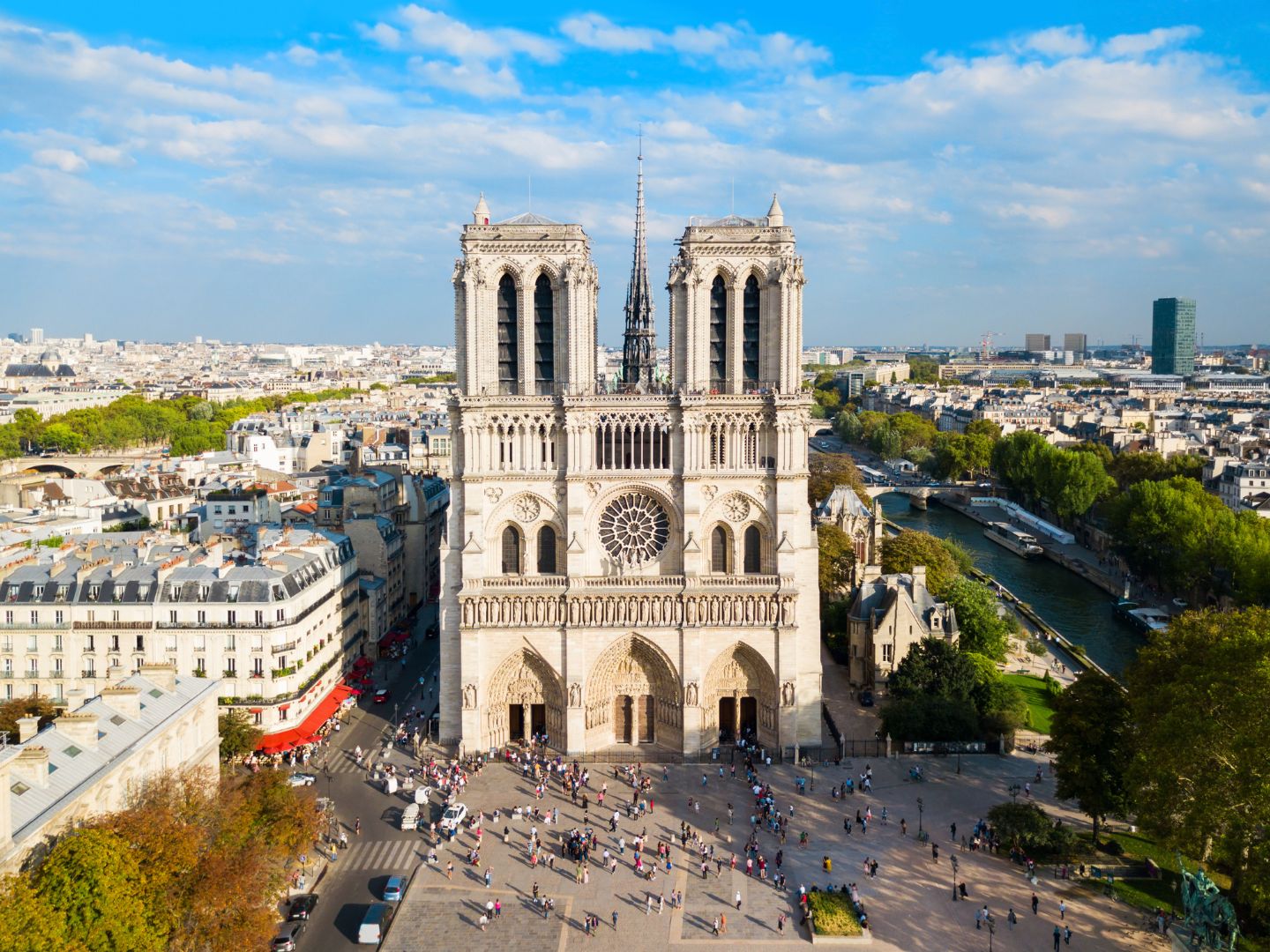 PARIS (Notre Dame Cathedral)