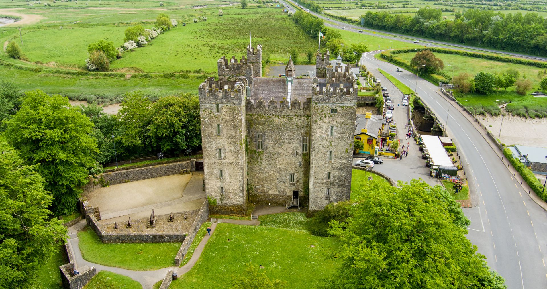 Bunratty Castle